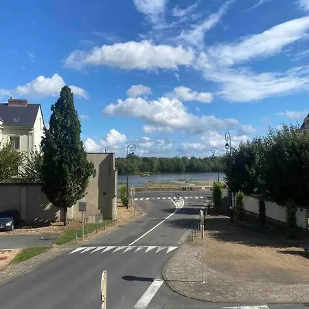아파트 Appart' Cosy En Bord De Loire 쏘뮤흐